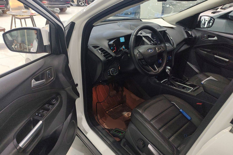 福特 翼虎 2019款 EcoBoost 180 两驱铂翼型 国VI中控内饰20