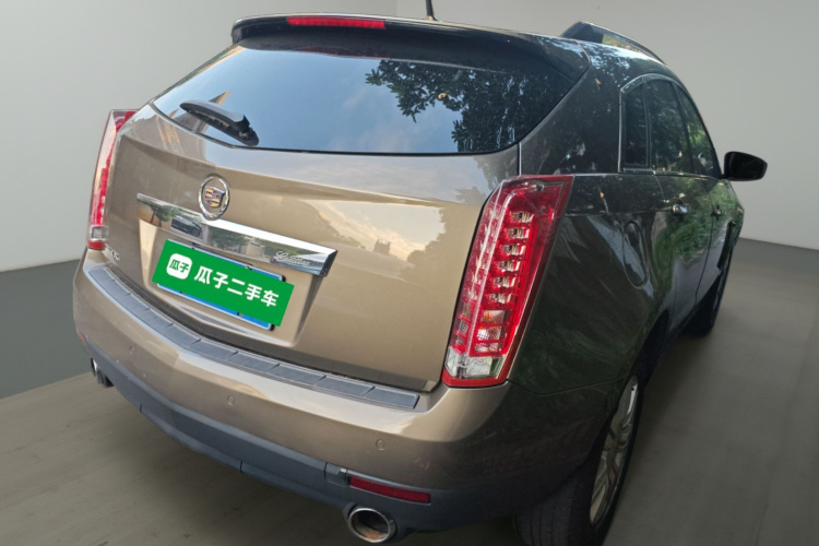 凯迪拉克SRX 2014款 3.0L 精英型车身外观7