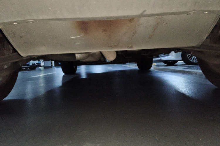 Jeep 指南者 2019款 220T 自动家享版局部细节9009