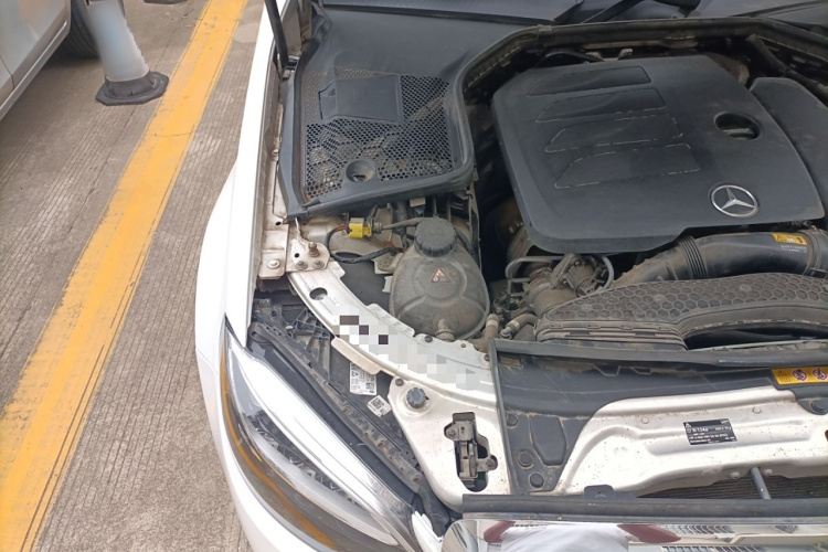 奔驰C级 2021款 C 200 L 时尚型局部细节9006