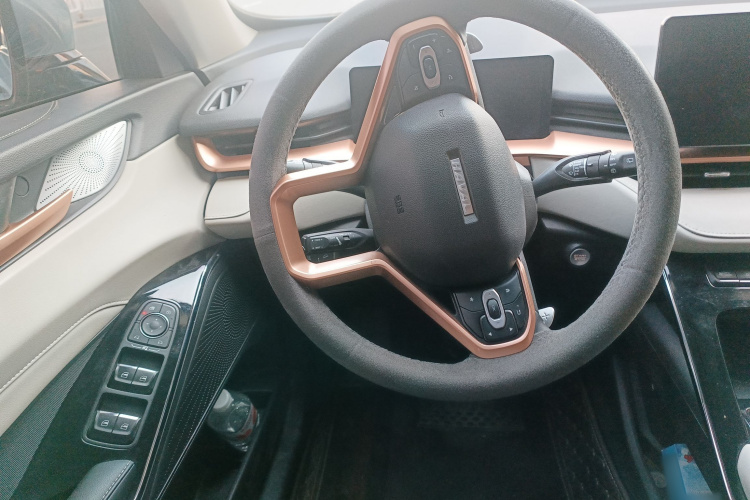 哈弗H6 2021款 第三代 2.0T 自动四驱Max中控内饰13