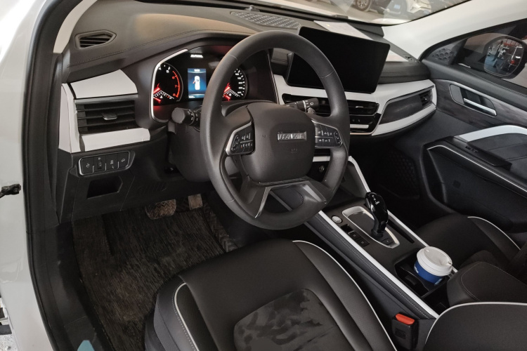 哈弗H6 2023款 国潮版 1.5T 自动都市版中控内饰12