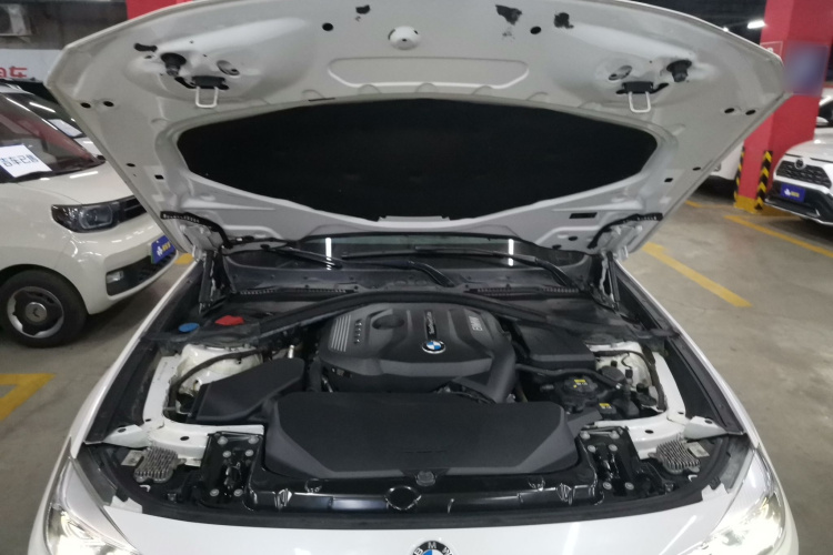 宝马3系GT 2018款 320i 时尚型局部细节24