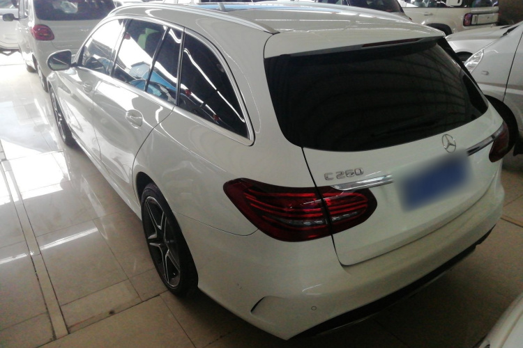 奔驰C级(进口) 2020款 C 260 旅行轿车车身外观4