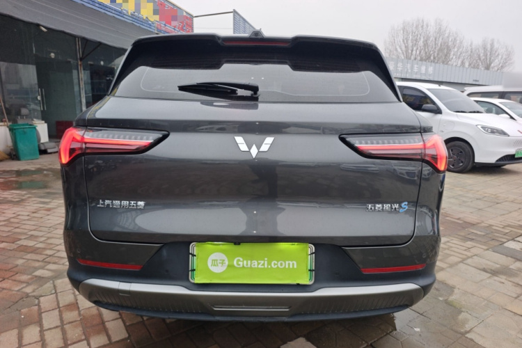 五菱汽车 五菱星光S 2024款 130km 旗舰型车身外观6