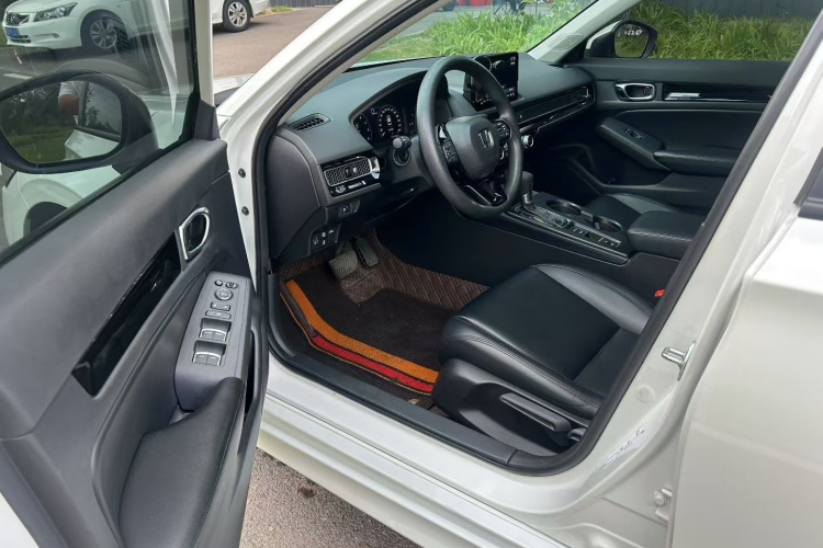 本田 思域 2022款 240TURBO CVT劲动版中控内饰7007