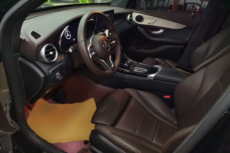 奔驰GLC 2021款 GLC 260 L 4MATIC 动感型局部细节19