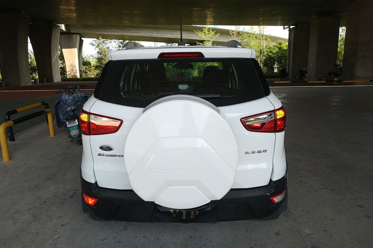 福特 翼搏 2018款 1.5L 自动精翼型车身外观6