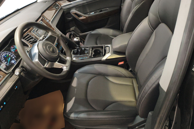 众泰 大迈X7 2017款 上进版 1.5T 手动庐山型中控内饰19