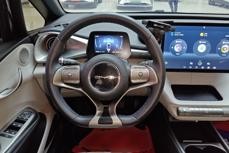 比亚迪 海豚 2021款 405km 时尚版中控内饰13