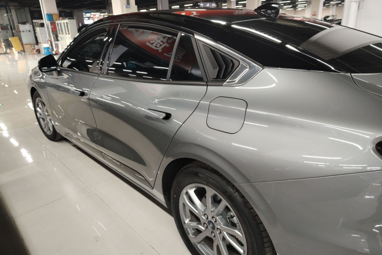 福特 蒙迪欧 2023款 EcoBoost 245 豪华型车身外观6003