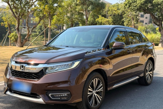 本田 冠道 2017款 370TURBO 两驱豪华版