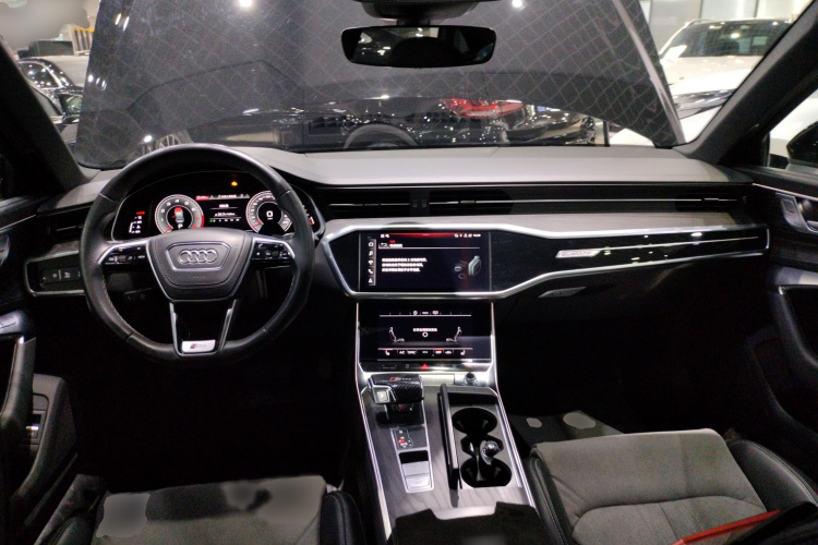 奥迪A6L 2024款 45 TFSI quattro 臻选动感型中控内饰7002