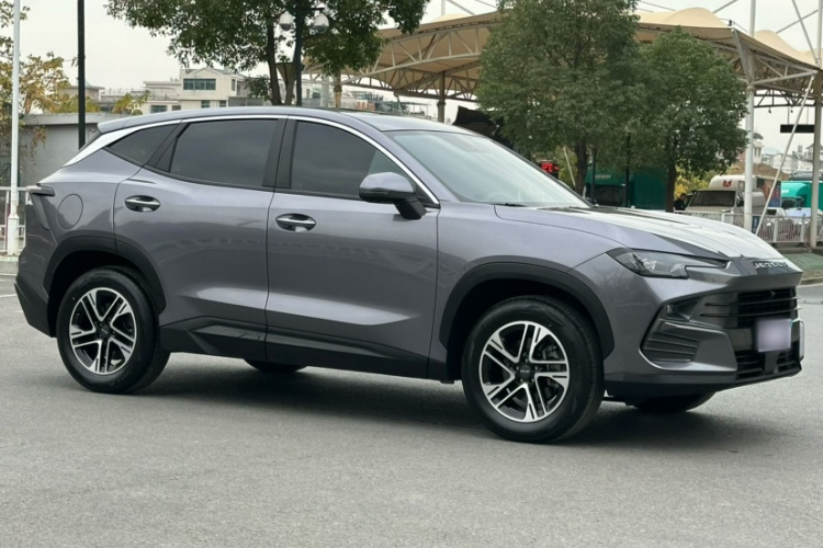 捷途大圣 2025款 1.5T DCT 豪华版车身外观6005