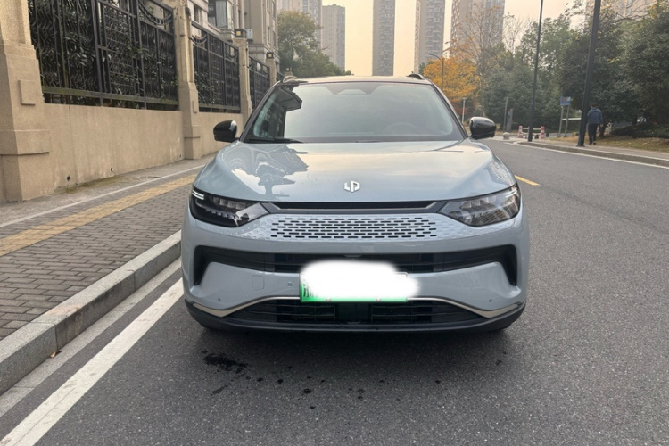 零跑汽车 零跑C11 2024款 增程 300尊享版车身外观6004