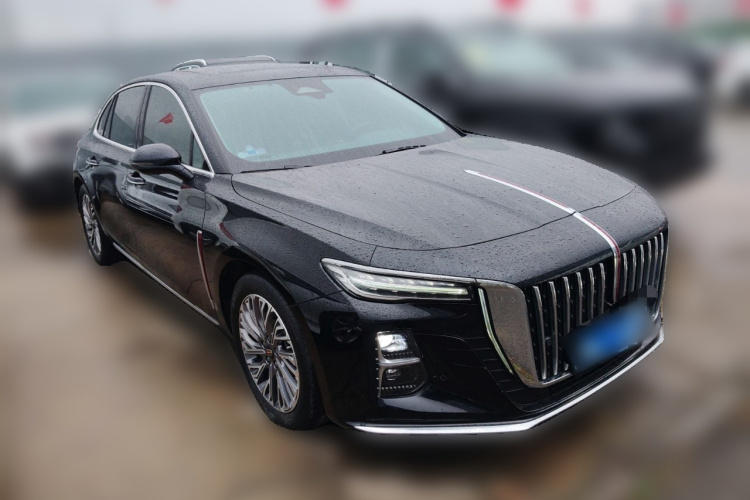 红旗H5 2023款 2.0T 自动智联旗畅版车身外观3