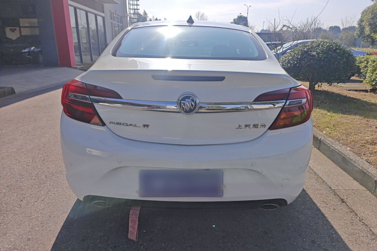 别克 君威 2015款 1.6T 领先技术型车身外观6