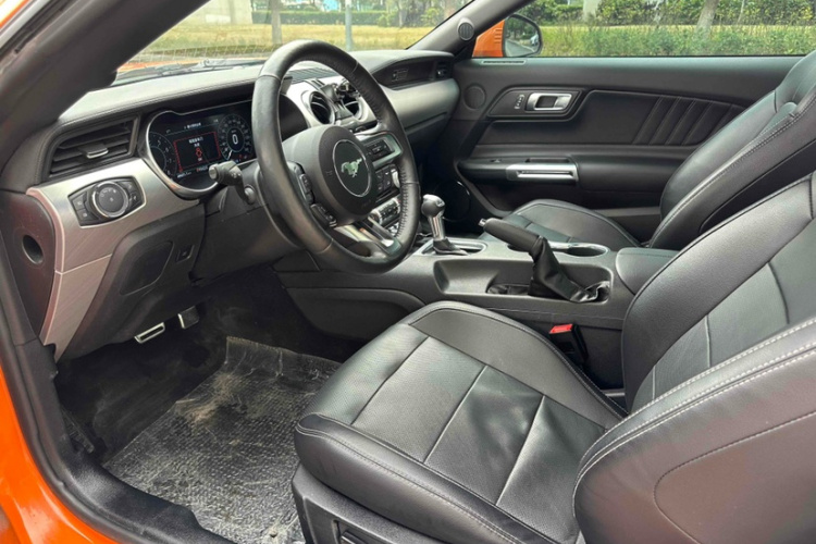 福特 Mustang 2020款 2.3L EcoBoost局部细节41