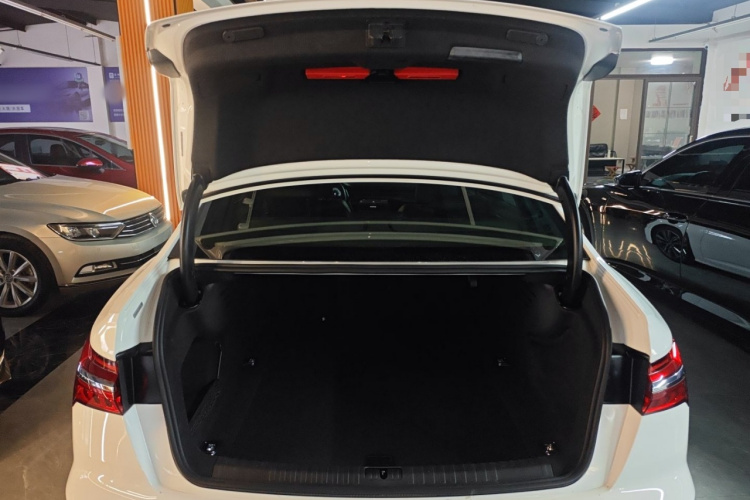 奥迪A6L 2021款 45 TFSI 臻选动感型局部细节23