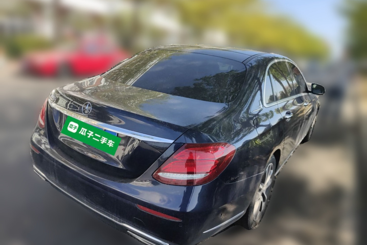 奔驰E级 2018款 改款 E 300 L 豪华型车身外观6005