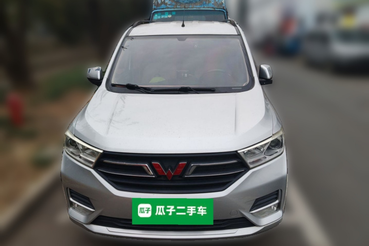 五菱汽车 五菱宏光 2018款 1.5L S舒适型L2B车身外观6001