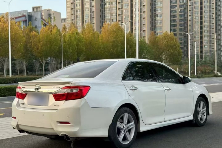 丰田 凯美瑞 2012款 骏瑞 2.0S 耀动版车身外观6007