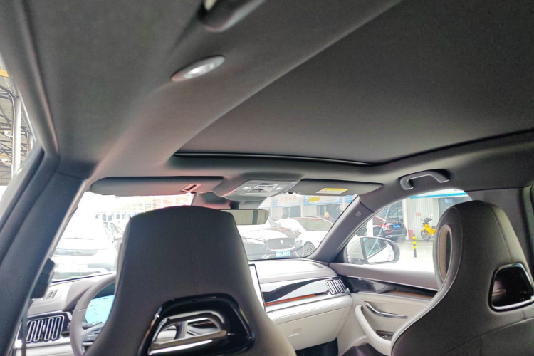 比亚迪 宋PLUS新能源 2025款 EV 智驾版 520km 尊贵型局部细节22