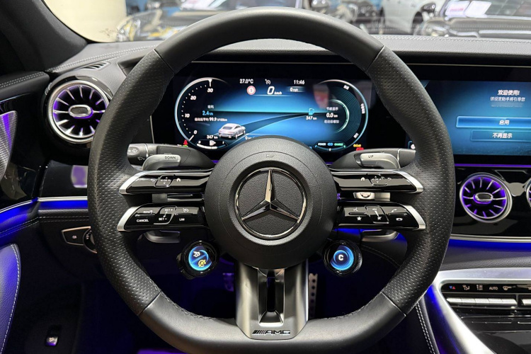 奔驰 2023款 AMG GT 50 四门跑车中控内饰7003
