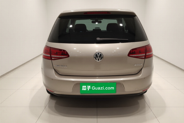 大众 高尔夫 2017款 1.6L 自动舒适百万辆纪念版车身外观6