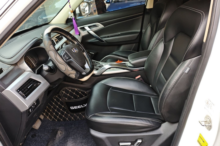 吉利汽车 博越 2016款 1.8TD 自动智慧型局部细节19