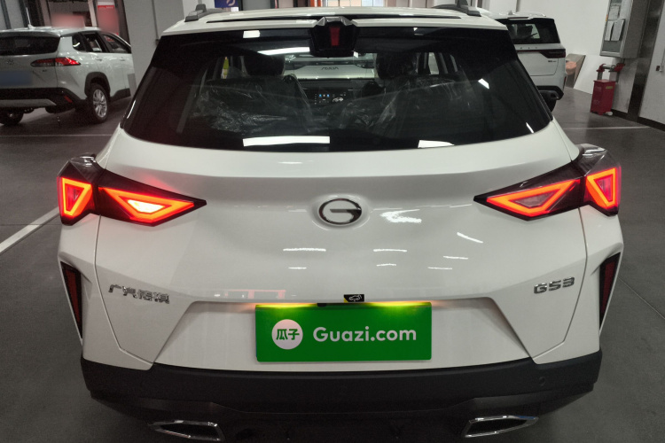 广汽传祺 传祺GS3 2023款 影速 270T 劲享版车身外观6004