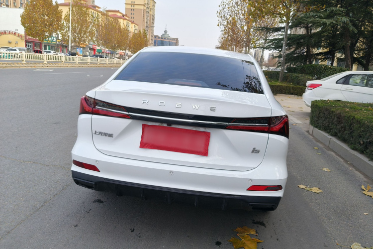 荣威i5 2023款 1.5L 手动舒享版车身外观6005