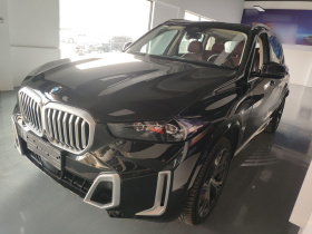 宝马X5 2023款 xDrive 30Li 尊享型M运动套装