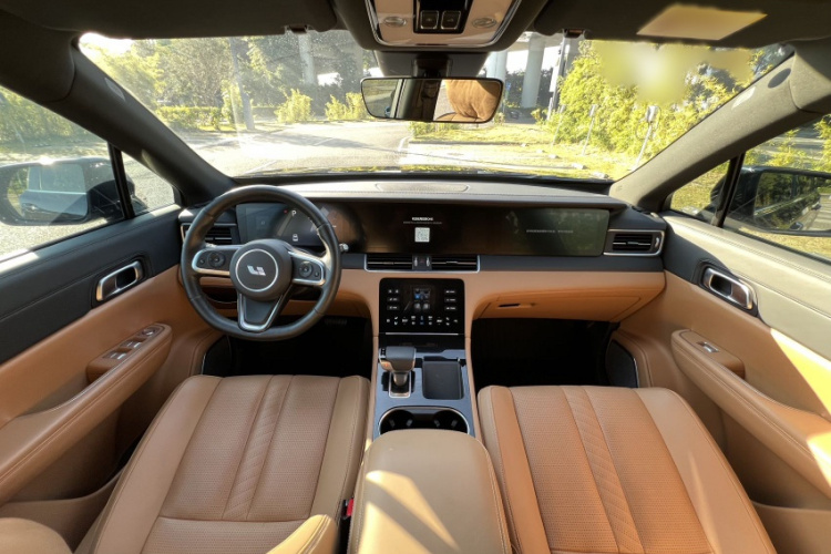 理想汽车 理想ONE 2020款 增程6座版局部细节9004