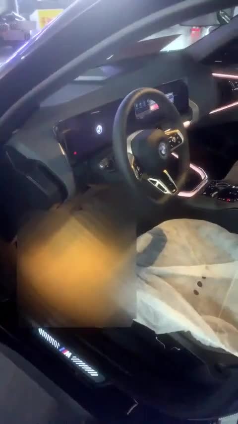 宝马X3 2025款 xDrive30L 领先型 M运动套装讲解2