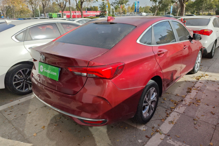 别克 威朗 2023款 Pro 乐享版车身外观7