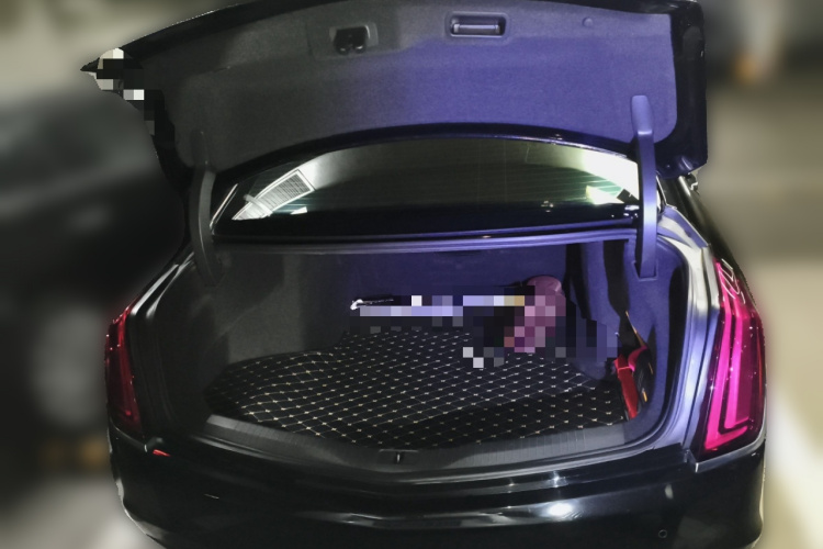 凯迪拉克CT6 2017款 28T 豪华型中控内饰23