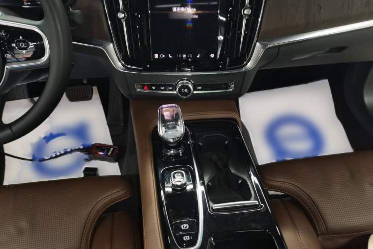 沃尔沃S90新能源 2025款 插电式混动 四驱长续航智雅豪华版局部细节18