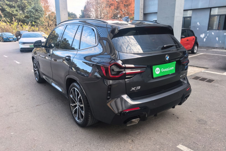 宝马X3 2022款 xDrive30i 领先型 M曜夜套装车身外观6006