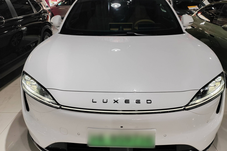 鸿蒙智行 智界R7 2024款 纯电 802km Max车身外观6004