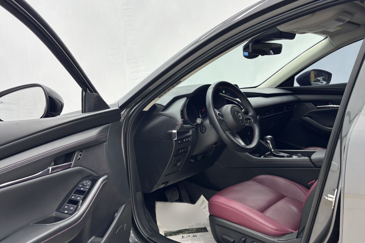 马自达3 昂克赛拉 2023款 2.0L 自动质臻版中控内饰7002