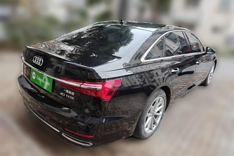 奥迪A6L 2019款 40 TFSI 豪华致雅型车身外观7