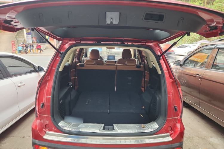 北汽幻速S7 2018款 1.5T 自动尊享型机舱底盘23