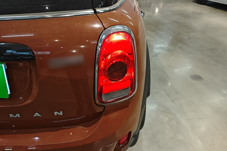 MINI Countryman 2018款 1.5T COOPER ALL4 经典派车身外观6001