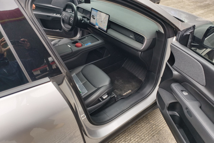 小鹏G6 2023款 755 超长续航 Max局部细节9005