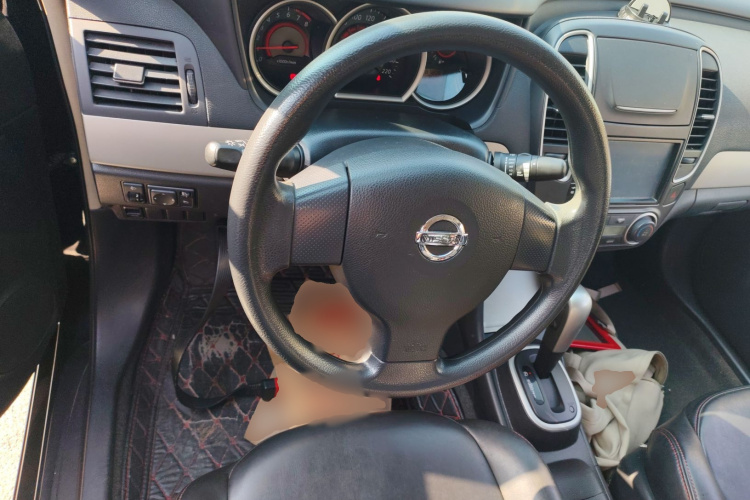 日产 轩逸 2012款 经典 1.6XE 自动舒适版局部细节13