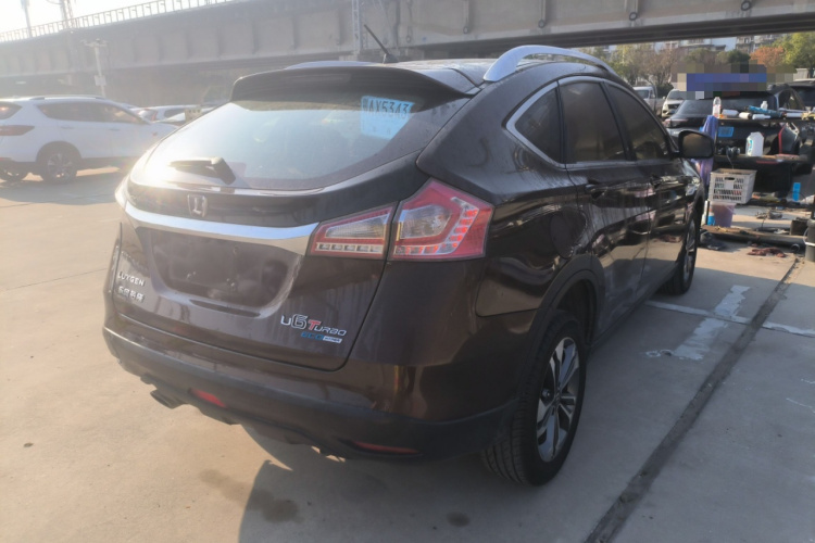 纳智捷 优6 SUV 2016款 1.8T 风尚超值型车身外观7