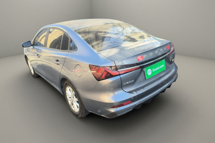 荣威i5 2023款 1.5L 手动舒享版车身外观5