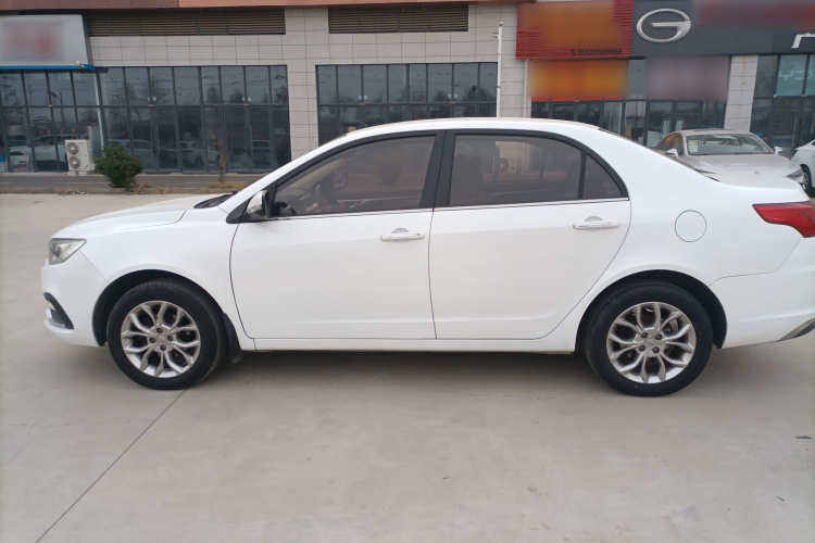 吉利汽车 远景 2018款 1.5L 手动幸福版车身外观4