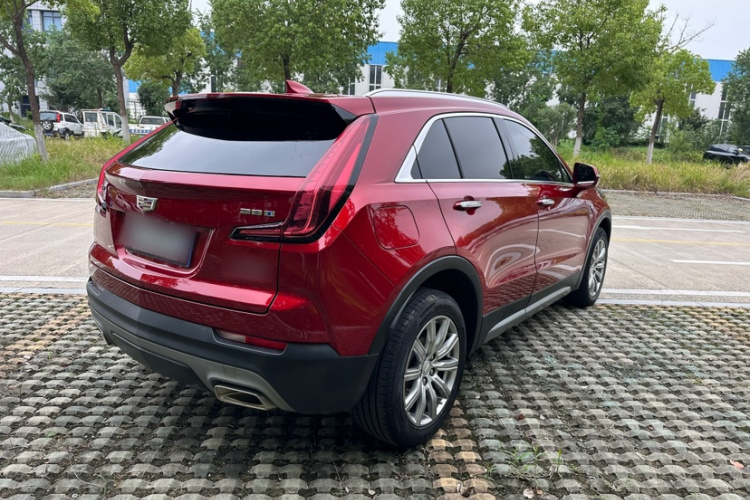 凯迪拉克XT4 2022款 28T 两驱豪华型车身外观6009